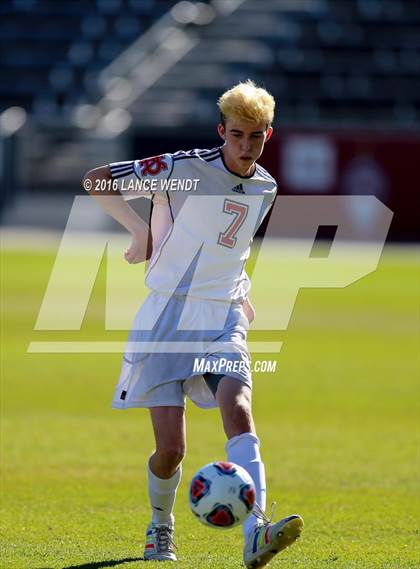 Thumbnail 1 in Kent Denver vs. Jefferson Academy (CHSAA 3A Final) photogallery.