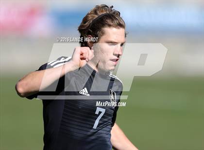 Thumbnail 3 in Kent Denver vs. Jefferson Academy (CHSAA 3A Final) photogallery.