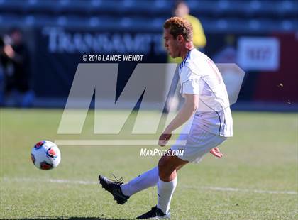 Thumbnail 1 in Kent Denver vs. Jefferson Academy (CHSAA 3A Final) photogallery.