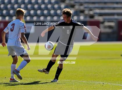 Thumbnail 1 in Kent Denver vs. Jefferson Academy (CHSAA 3A Final) photogallery.