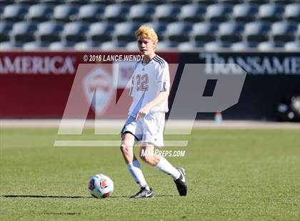 Thumbnail 1 in Kent Denver vs. Jefferson Academy (CHSAA 3A Final) photogallery.