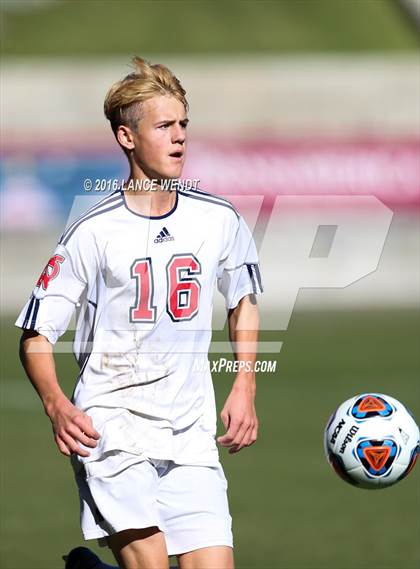 Thumbnail 1 in Kent Denver vs. Jefferson Academy (CHSAA 3A Final) photogallery.