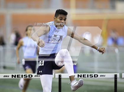 Thumbnail 3 in Alamo Heights Relays 8 photogallery.