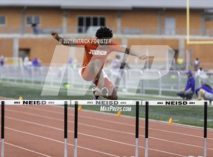 Thumbnail 1 in Alamo Heights Relays 8 photogallery.