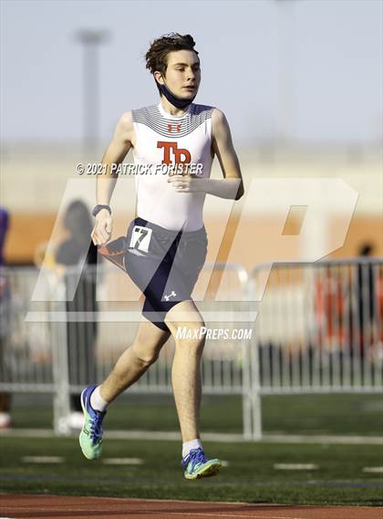 Thumbnail 3 in Alamo Heights Relays 8 photogallery.