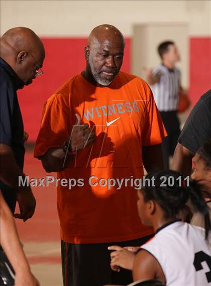 Thumbnail 3 in Pittsburg vs. Liberty (West Coast Holiday Classic) photogallery.