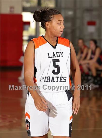 Thumbnail 1 in Pittsburg vs. Liberty (West Coast Holiday Classic) photogallery.
