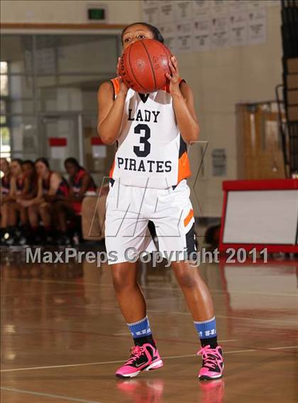 Thumbnail 3 in Pittsburg vs. Liberty (West Coast Holiday Classic) photogallery.