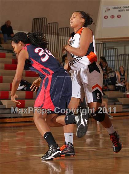 Thumbnail 1 in Pittsburg vs. Liberty (West Coast Holiday Classic) photogallery.