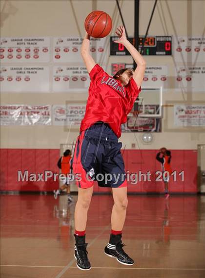 Thumbnail 3 in Pittsburg vs. Liberty (West Coast Holiday Classic) photogallery.