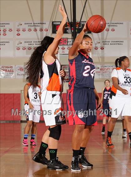 Thumbnail 1 in Pittsburg vs. Liberty (West Coast Holiday Classic) photogallery.