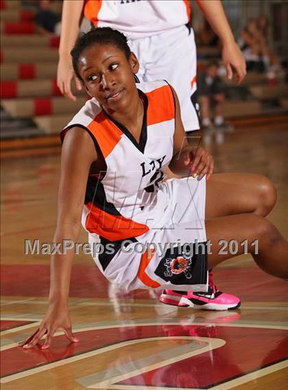 Thumbnail 2 in Pittsburg vs. Liberty (West Coast Holiday Classic) photogallery.