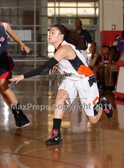 Thumbnail 3 in Pittsburg vs. Liberty (West Coast Holiday Classic) photogallery.