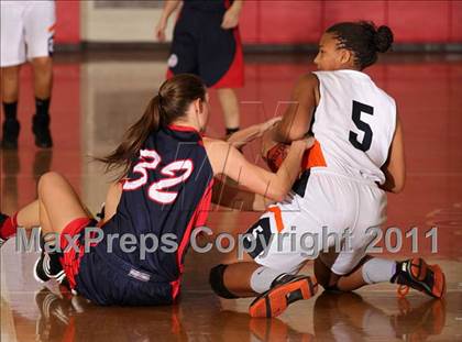 Thumbnail 2 in Pittsburg vs. Liberty (West Coast Holiday Classic) photogallery.
