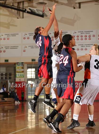 Thumbnail 3 in Pittsburg vs. Liberty (West Coast Holiday Classic) photogallery.