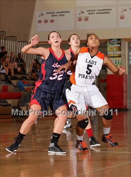 Thumbnail 3 in Pittsburg vs. Liberty (West Coast Holiday Classic) photogallery.