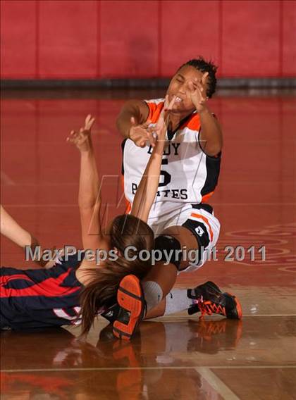 Thumbnail 3 in Pittsburg vs. Liberty (West Coast Holiday Classic) photogallery.
