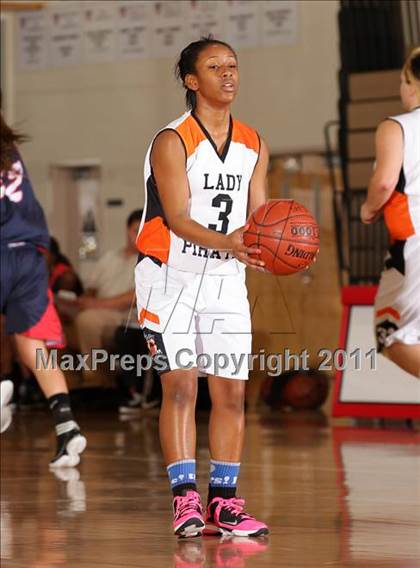 Thumbnail 3 in Pittsburg vs. Liberty (West Coast Holiday Classic) photogallery.