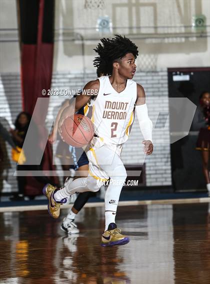 Thumbnail 2 in Suffern vs Mount Vernon (Section 1 Class AA Quarter Final) photogallery.