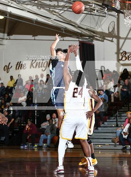 Thumbnail 2 in Suffern vs Mount Vernon (Section 1 Class AA Quarter Final) photogallery.