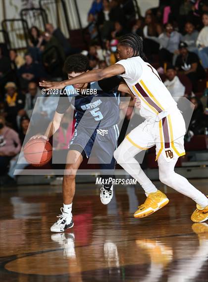 Thumbnail 2 in Suffern vs Mount Vernon (Section 1 Class AA Quarter Final) photogallery.