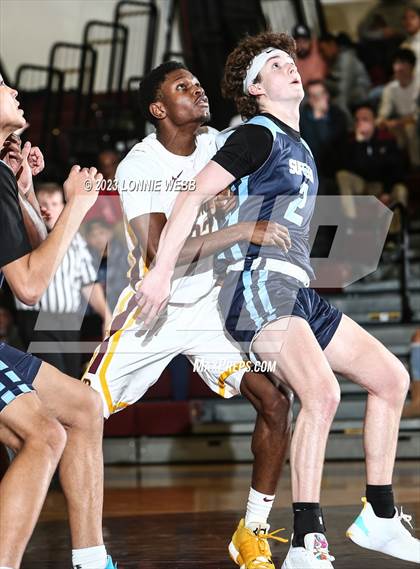 Thumbnail 3 in Suffern vs Mount Vernon (Section 1 Class AA Quarter Final) photogallery.