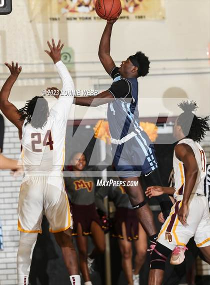 Thumbnail 3 in Suffern vs Mount Vernon (Section 1 Class AA Quarter Final) photogallery.