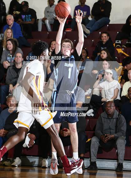 Thumbnail 1 in Suffern vs Mount Vernon (Section 1 Class AA Quarter Final) photogallery.