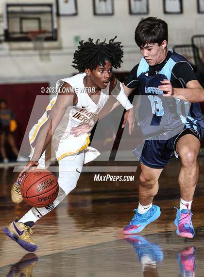 Thumbnail 2 in Suffern vs Mount Vernon (Section 1 Class AA Quarter Final) photogallery.