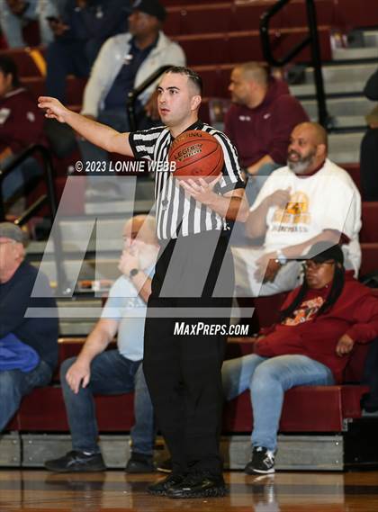 Thumbnail 1 in Suffern vs Mount Vernon (Section 1 Class AA Quarter Final) photogallery.