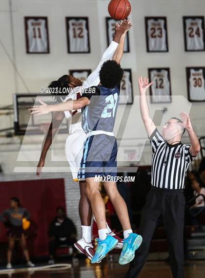 Thumbnail 3 in Suffern vs Mount Vernon (Section 1 Class AA Quarter Final) photogallery.