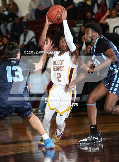 Thumbnail 2 in Suffern vs Mount Vernon (Section 1 Class AA Quarter Final) photogallery.