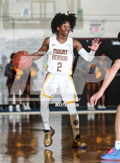 Thumbnail 3 in Suffern vs Mount Vernon (Section 1 Class AA Quarter Final) photogallery.