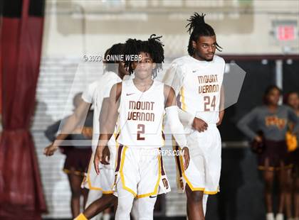 Thumbnail 3 in Suffern vs Mount Vernon (Section 1 Class AA Quarter Final) photogallery.