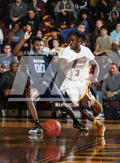 Thumbnail 1 in Suffern vs Mount Vernon (Section 1 Class AA Quarter Final) photogallery.
