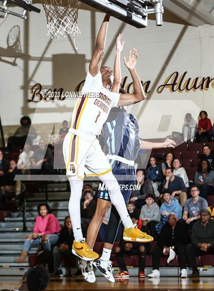 Thumbnail 1 in Suffern vs Mount Vernon (Section 1 Class AA Quarter Final) photogallery.