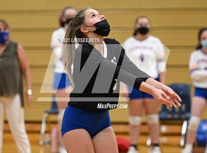 Thumbnail 1 in Livonia vs. Dansville photogallery.