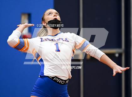 Thumbnail 1 in Livonia vs. Dansville photogallery.