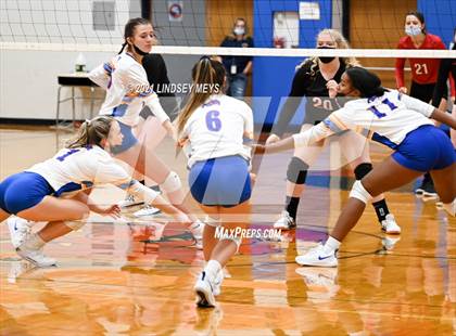 Thumbnail 2 in Livonia vs. Dansville photogallery.