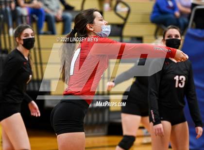 Thumbnail 3 in Livonia vs. Dansville photogallery.