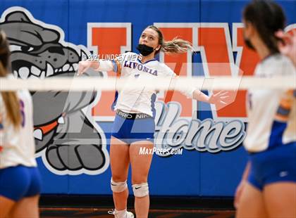 Thumbnail 3 in Livonia vs. Dansville photogallery.