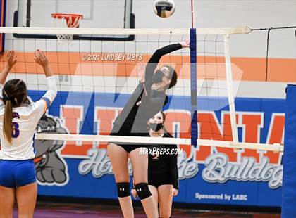 Thumbnail 1 in Livonia vs. Dansville photogallery.