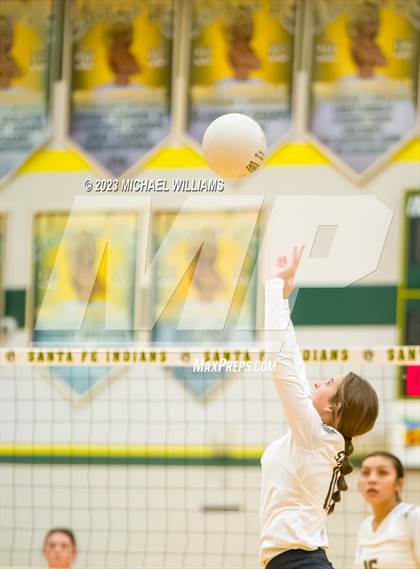 Thumbnail 2 in Clear Lake @ Santa Fe photogallery.