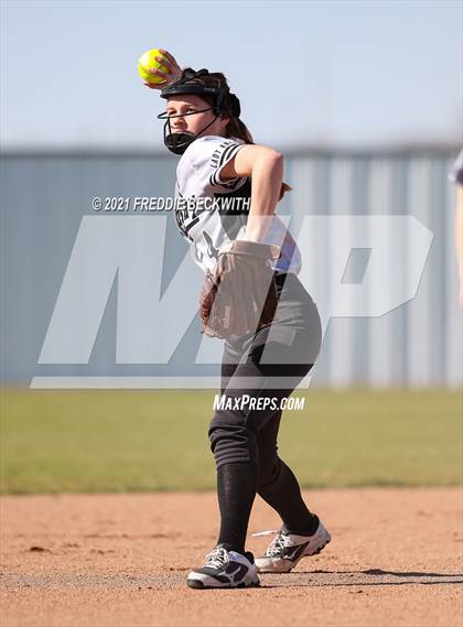 Thumbnail 1 in Pottsboro @ Lindsay photogallery.