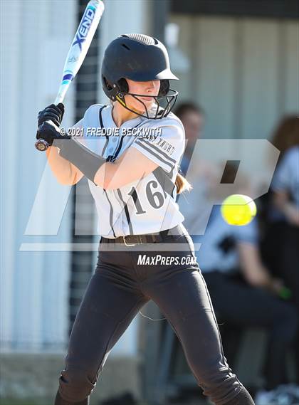 Thumbnail 1 in Pottsboro @ Lindsay photogallery.