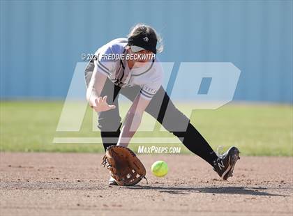 Thumbnail 1 in Pottsboro @ Lindsay photogallery.