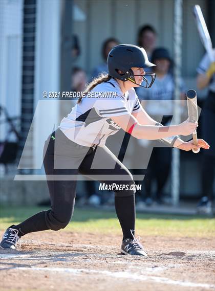 Thumbnail 1 in Pottsboro @ Lindsay photogallery.