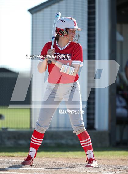 Thumbnail 3 in Pottsboro @ Lindsay photogallery.