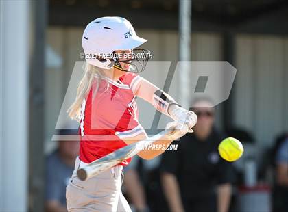 Thumbnail 2 in Pottsboro @ Lindsay photogallery.