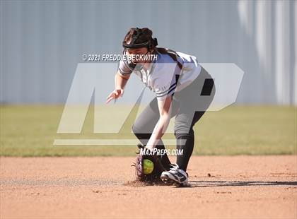 Thumbnail 2 in Pottsboro @ Lindsay photogallery.